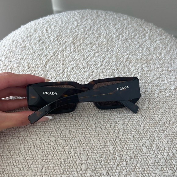 Prada Tortoise Shell Chunky Sunglasses - Picture 3 of 7